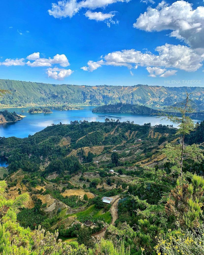 Wenchi Crater Lake
